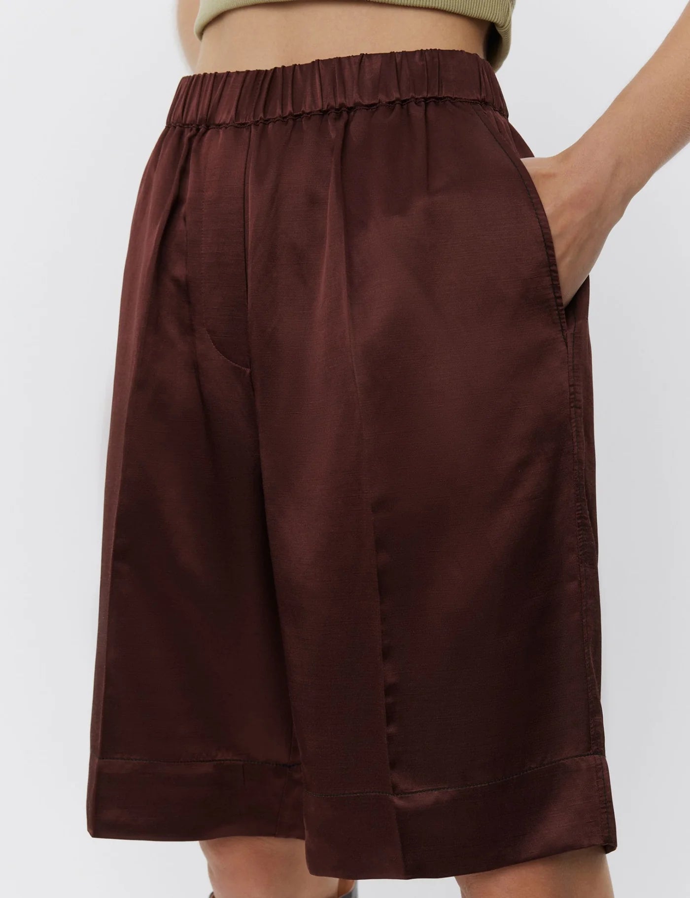Denny High Shine Blend Short