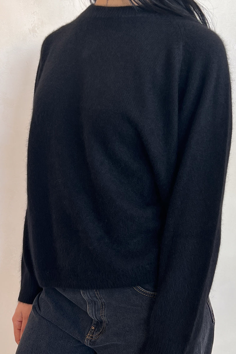 Stella Crew Neck Black