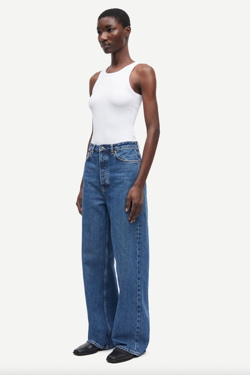 Shelly Jeans