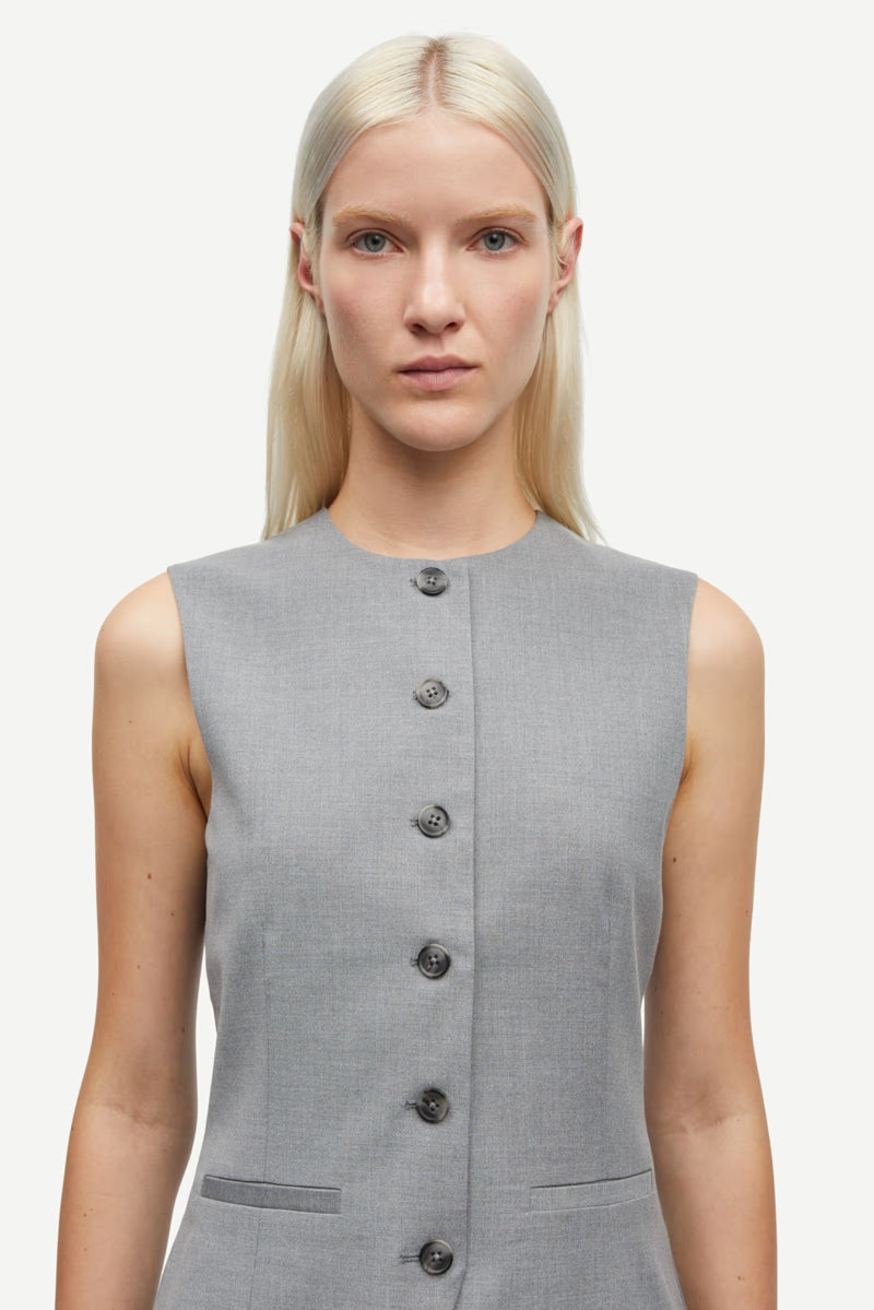 Saruma Vest