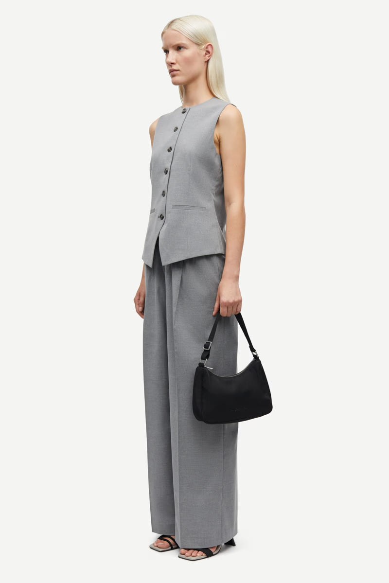 Saruma Vest