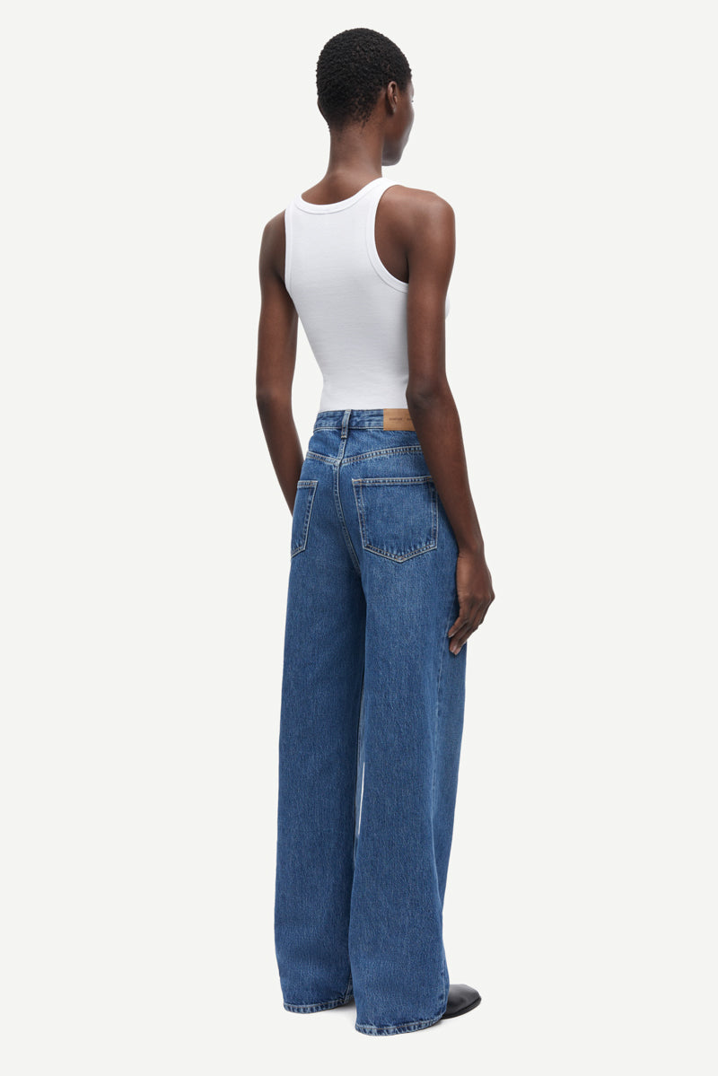 Shelly Jeans