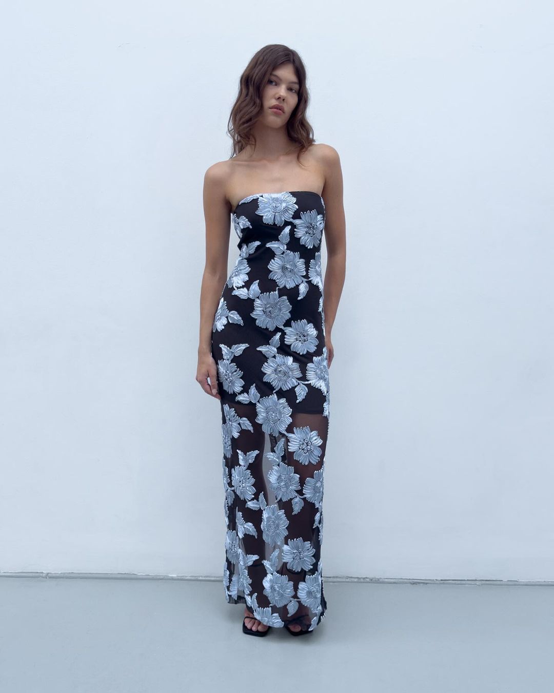 Flower Mesh Tube Dress Gray