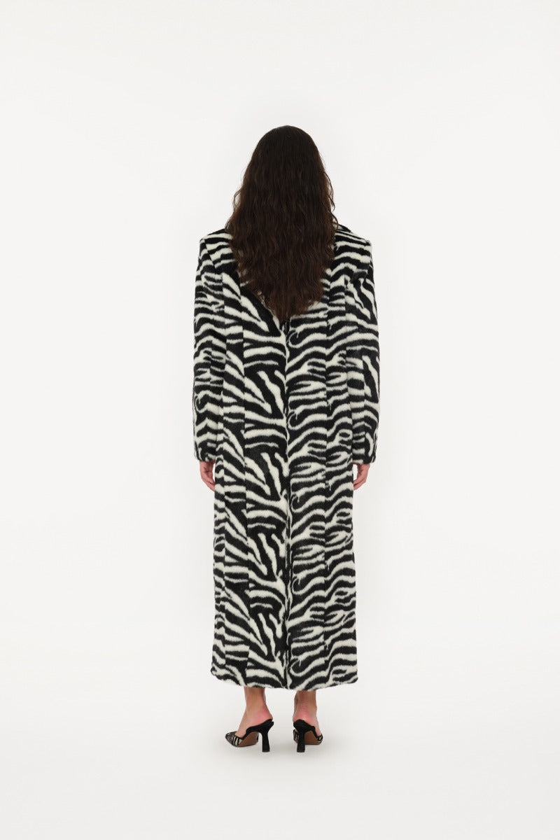 Fluffy Clasp Coat Zebra Print