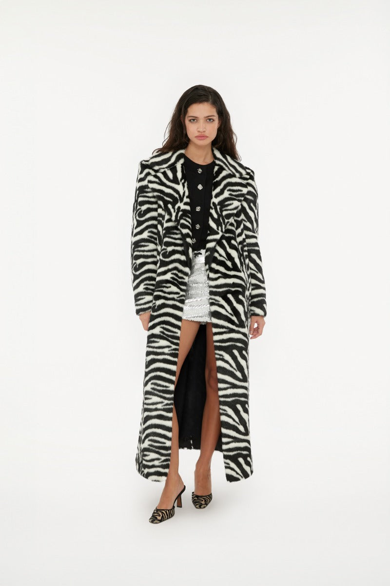 Fluffy Clasp Coat Zebra Print